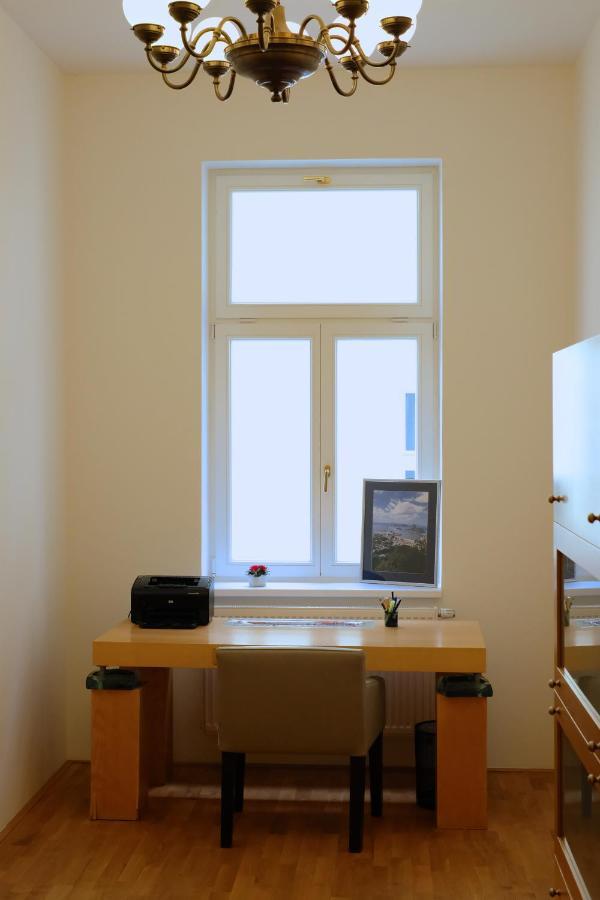 Mariánské Lázně Kolonada Luxury 3 Bedroom Apartment Manes מראה חיצוני תמונה